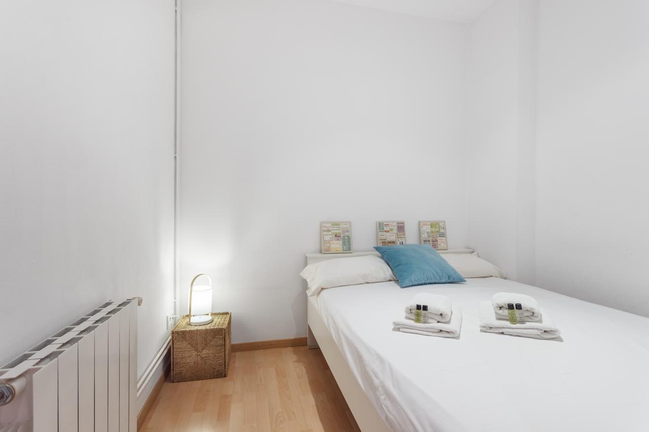 Flateli Aribau Apartment Барселона Екстериор снимка
