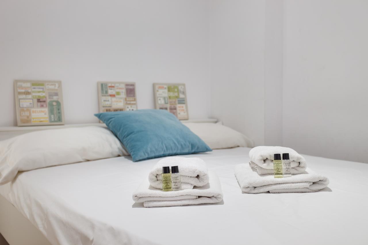 Flateli Aribau Apartment Барселона Екстериор снимка