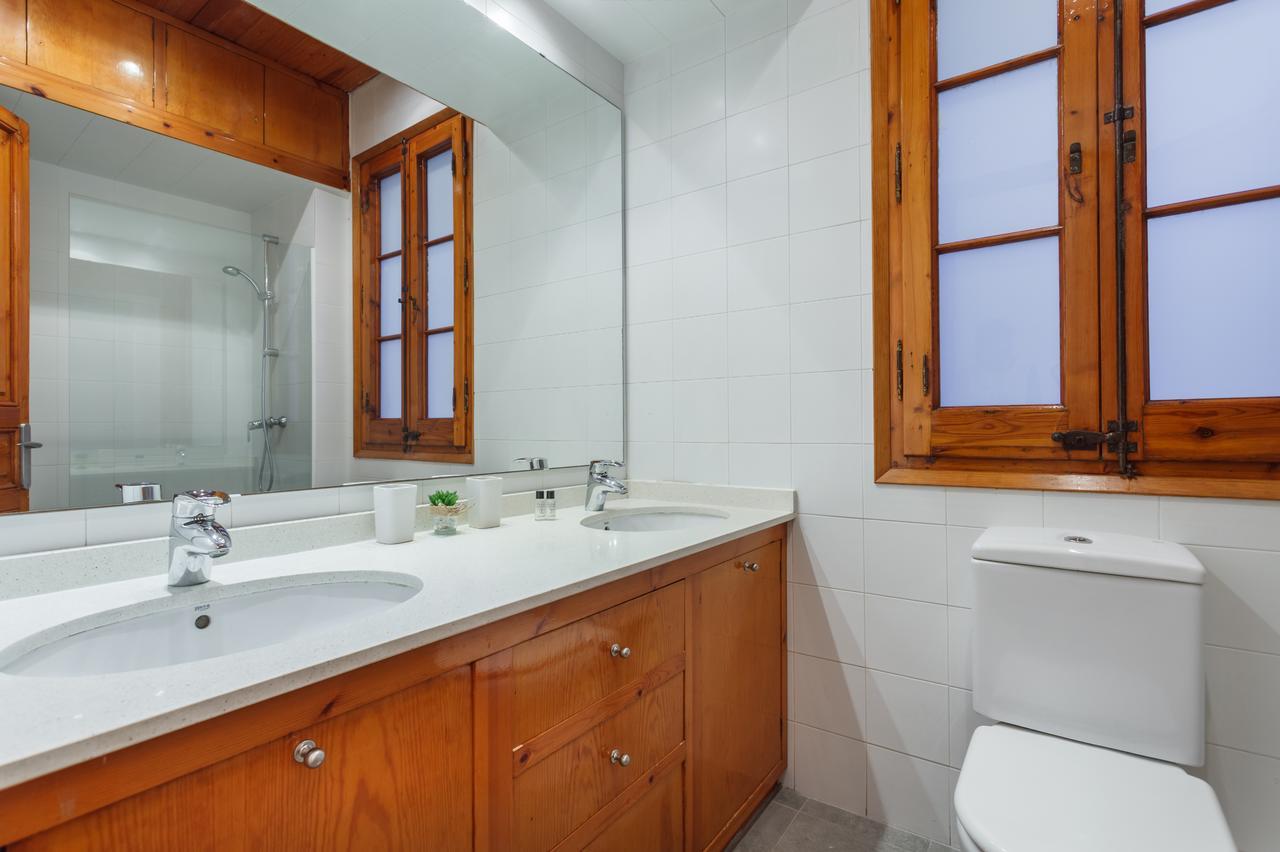 Flateli Aribau Apartment Барселона Екстериор снимка