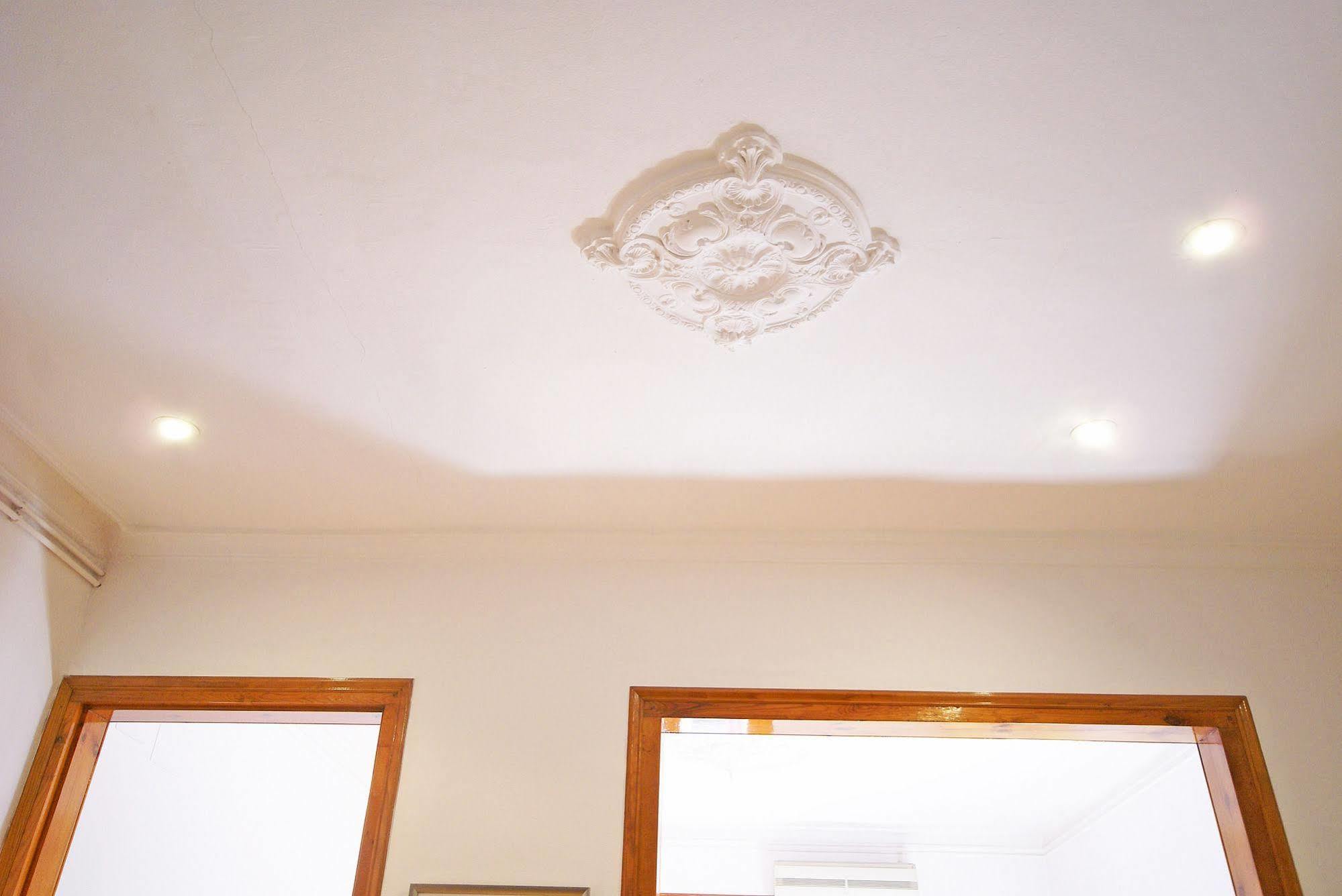 Flateli Aribau Apartment Барселона Екстериор снимка